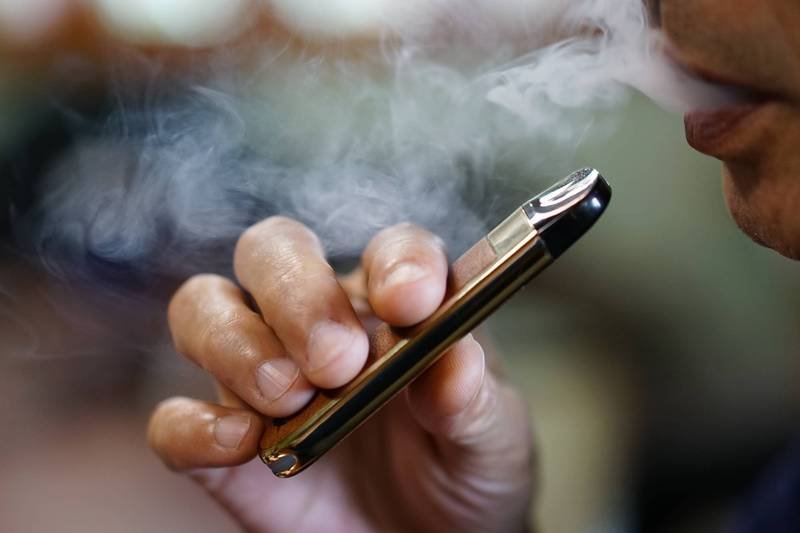 青少年抽電子煙感染武肺機率提升5倍- 自由健康網